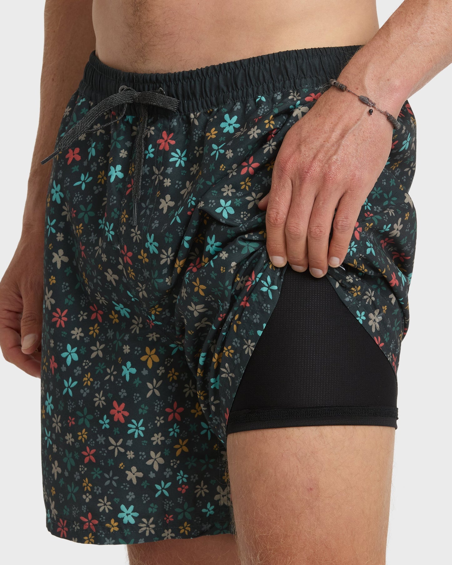 Quick Silver Everyday Ditsy Floral Swim Trunks - Black