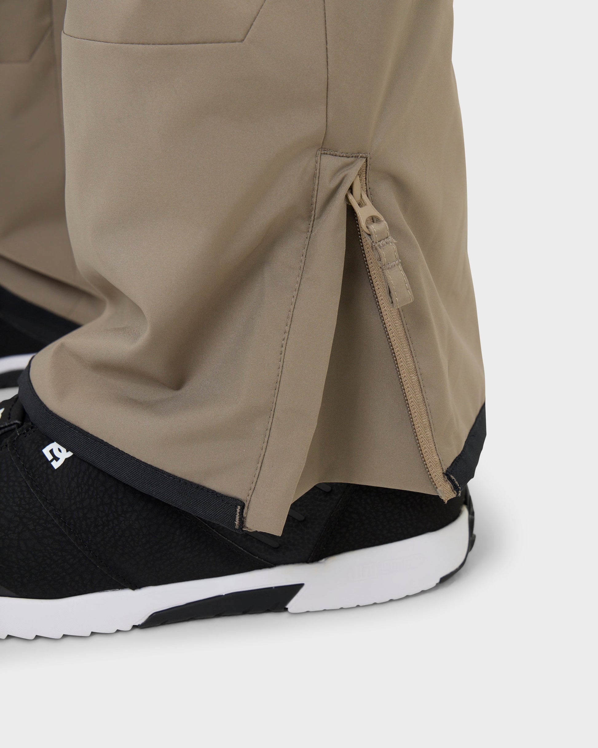 Utility Snow Bib - Quick Silver