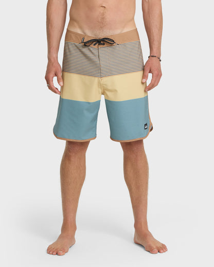 Surfsilk Tijuana 19" Boardshorts - Rattan - Quick Silver