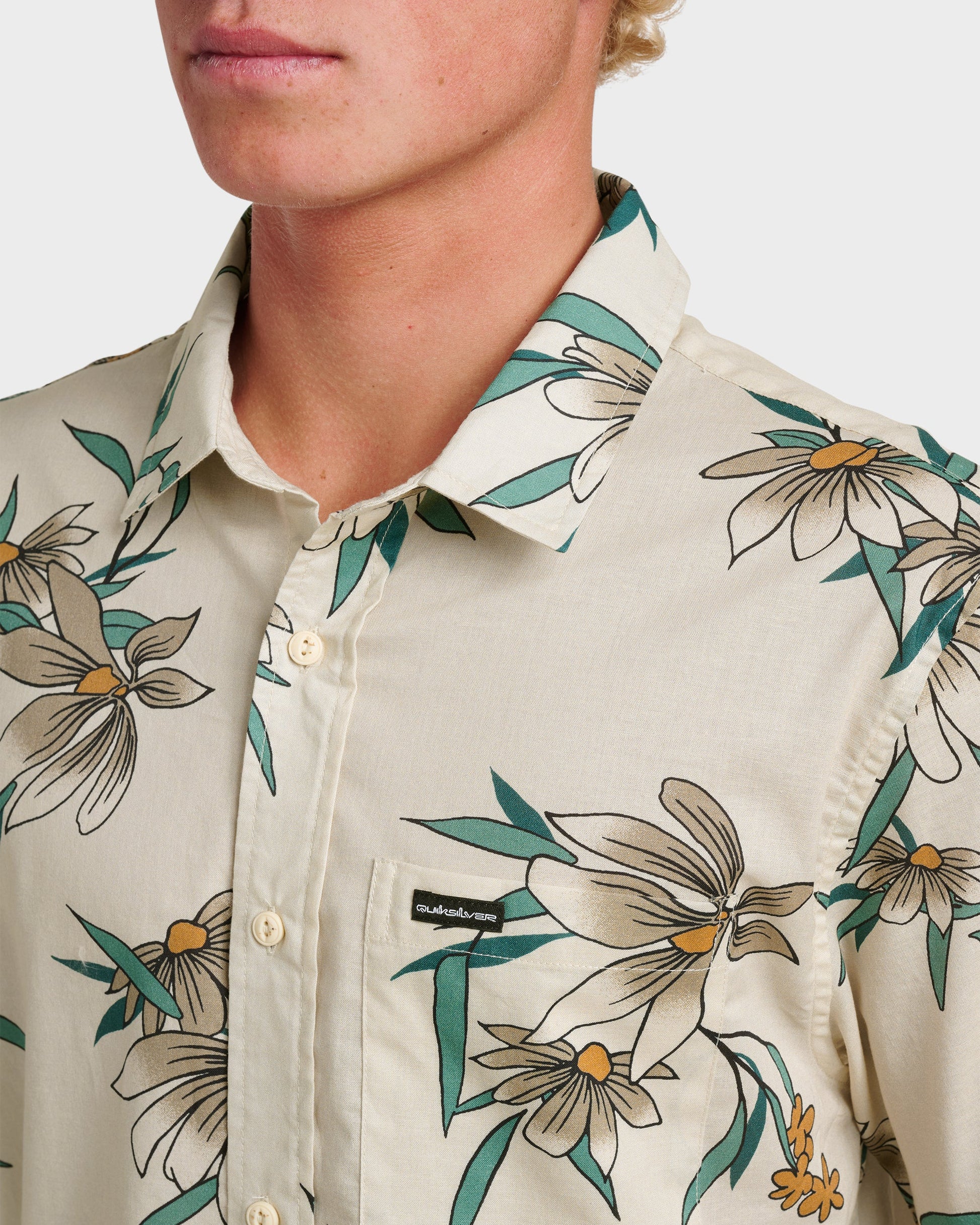 Costal Flora Classic Short Sleeve Shirt - Moonstruck - Quick Silver