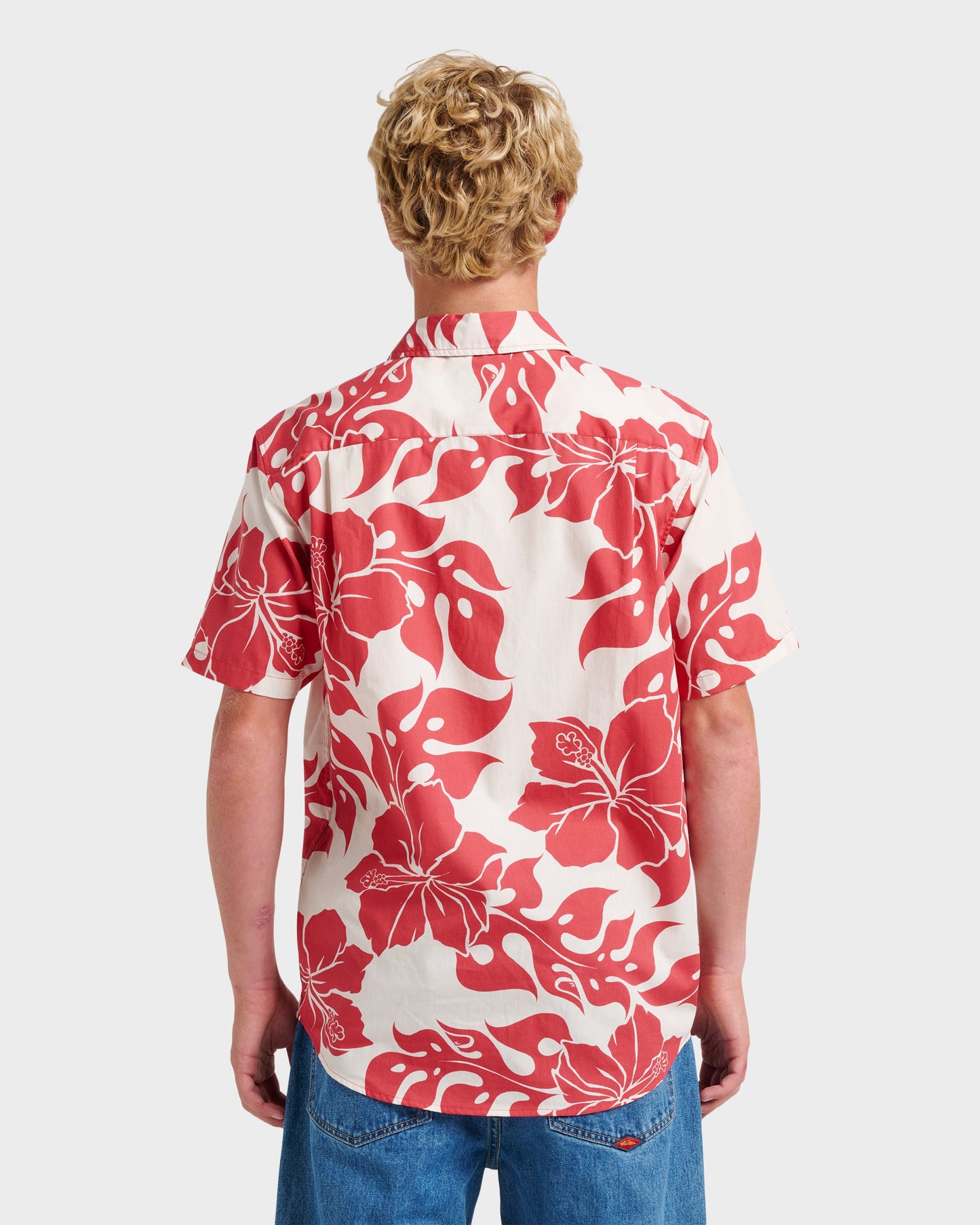 Oceanview Classic Short Sleeve Shirt - Mineral Red - Quick Silver