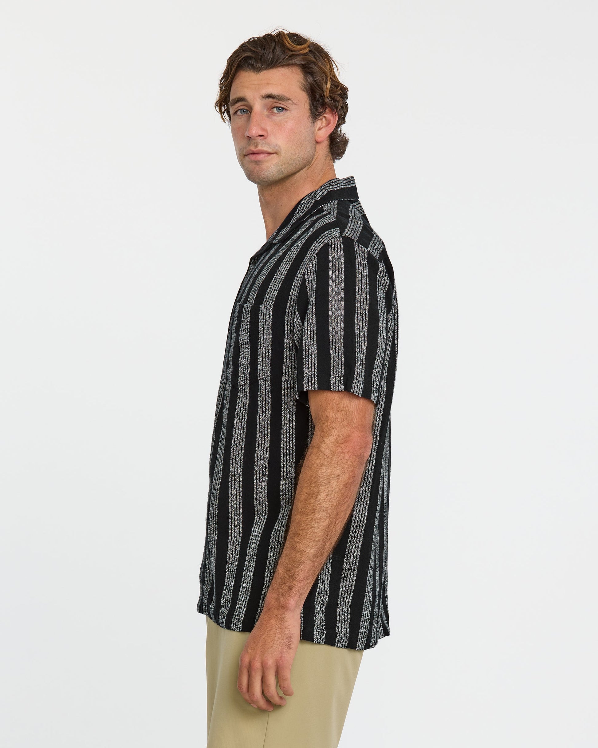 Nightfall Island Short Sleeve Shirt - Black - Quick Silver