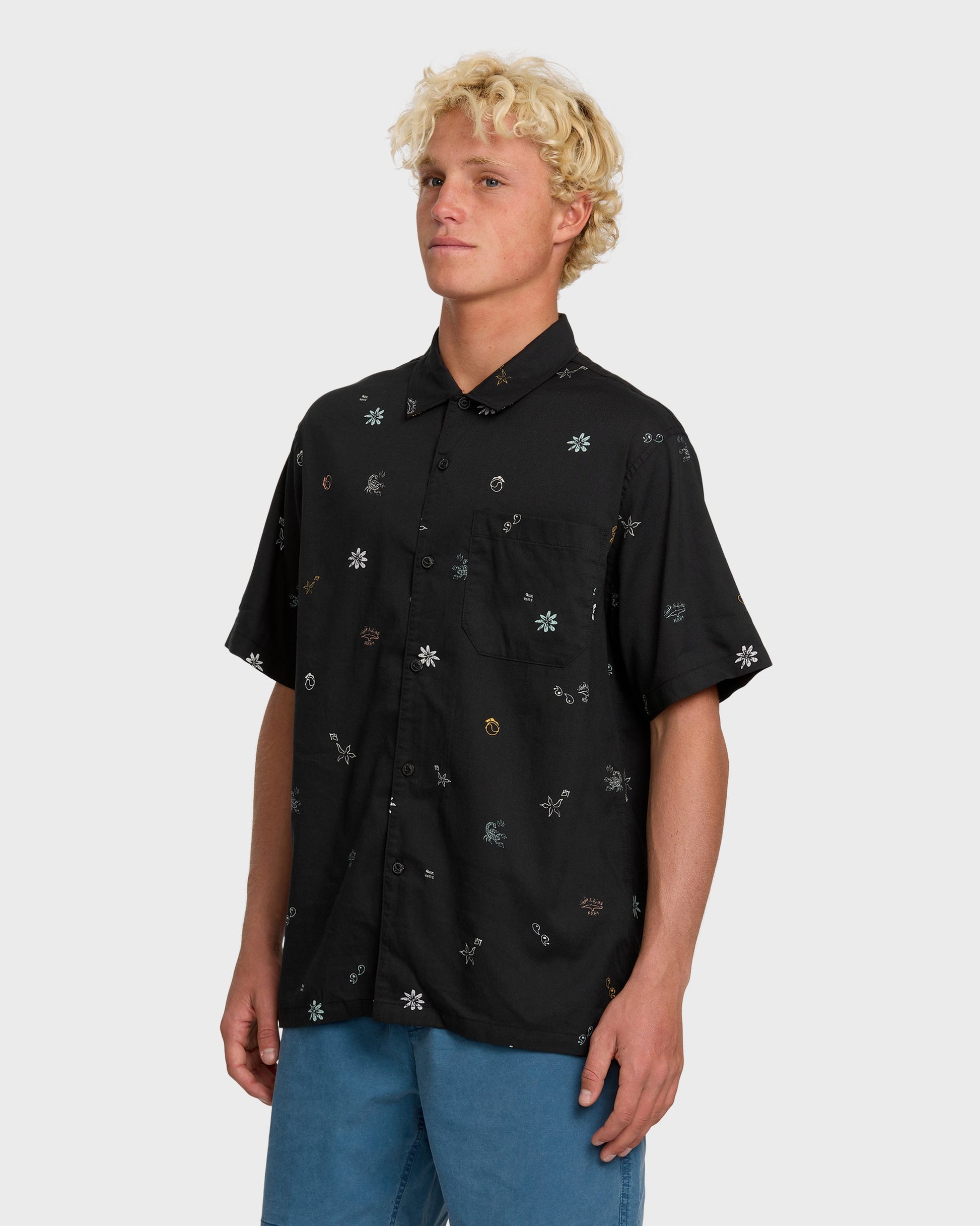 Beach Club Classic Short Sleeve Shirt - Black - Quick Silver