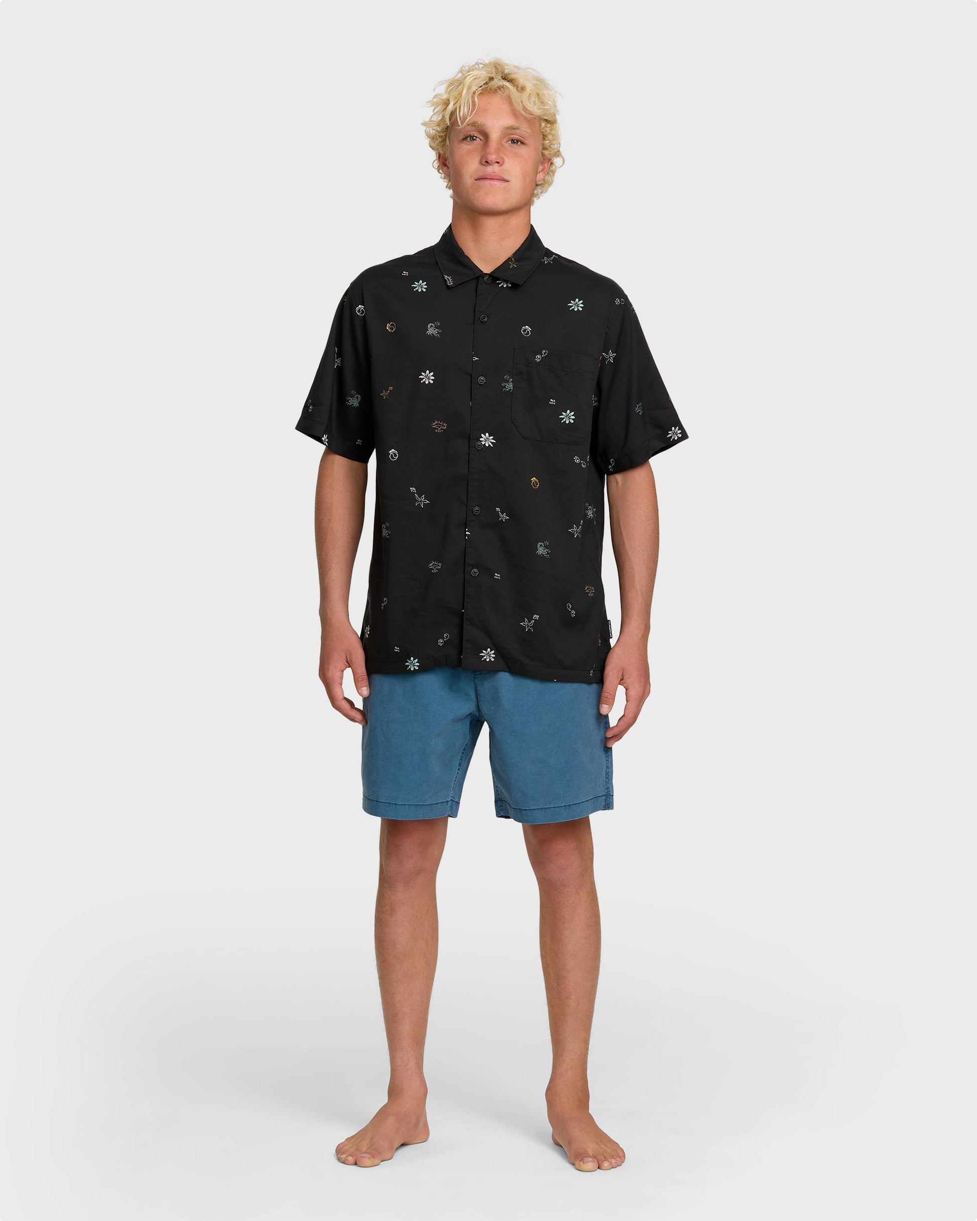 Beach Club Classic Short Sleeve Shirt - Black - Quick Silver