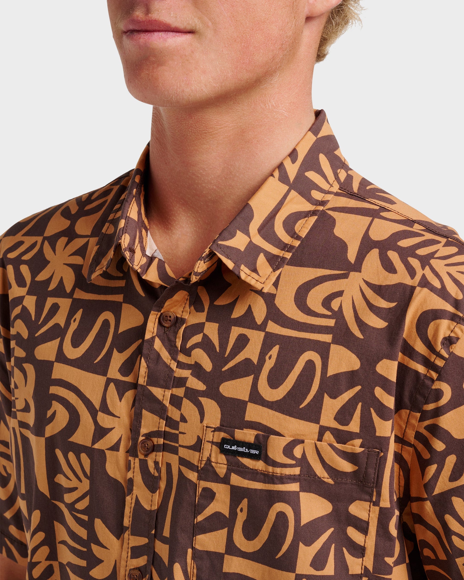 Terra Classic Stretch Short Sleeve Shirt - Chocolate - Quick Silver