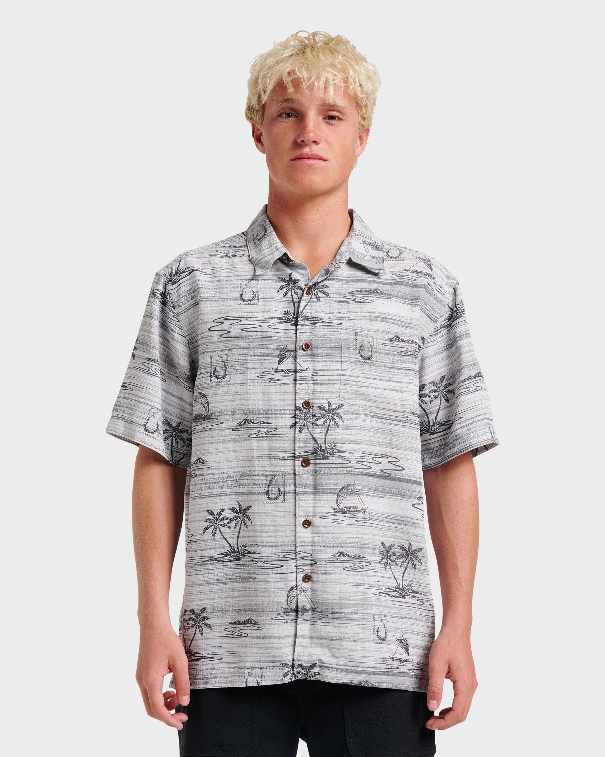 Waterman Island Daze Short Sleeve Shirt - Phantom - Quick Silver