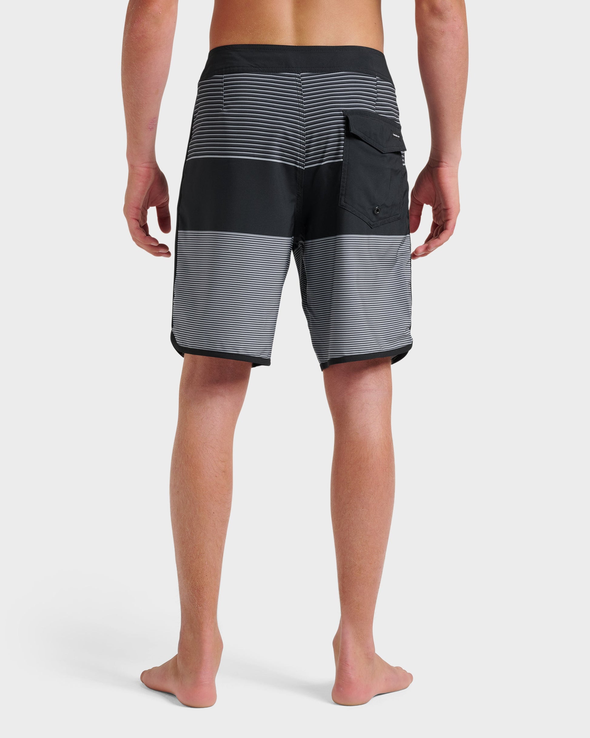 Surfsilk Tijuana 19" Boardshorts - Black - Quick Silver