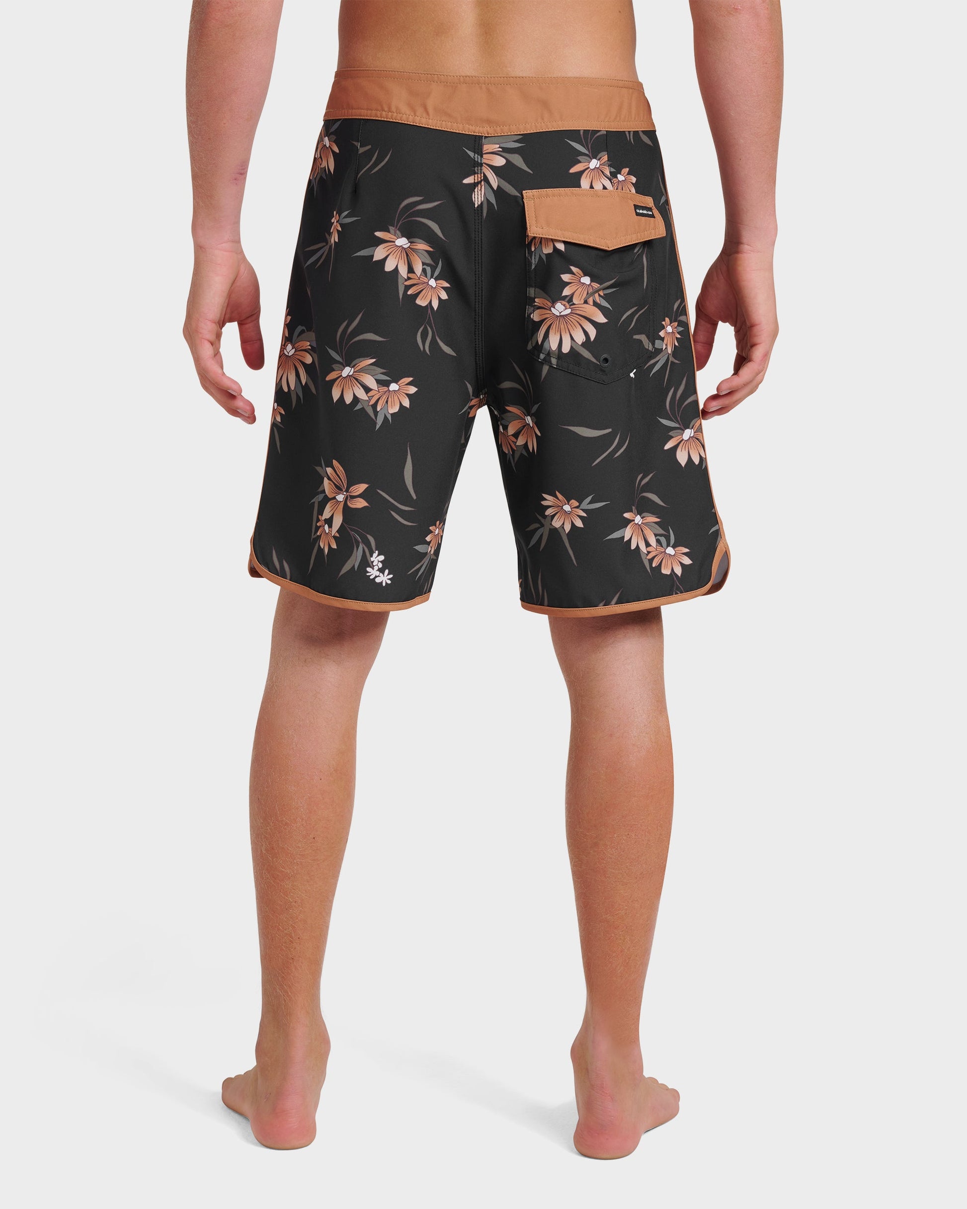Surfsilk Costal Flora 19" Boardshorts - Black - Quick Silver